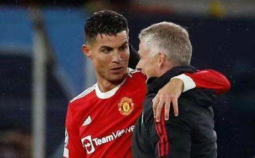 爆料 曼联有c罗吗视频,C罗回归曼联?揭秘最新爆料视频真相 第2张 爆料 曼联有c罗吗视频,C罗回归曼联?揭秘最新爆料视频真相 第2张