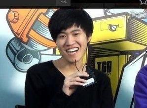 霸哥爆料董小飒视频,揭秘背后惊人内幕  第3张